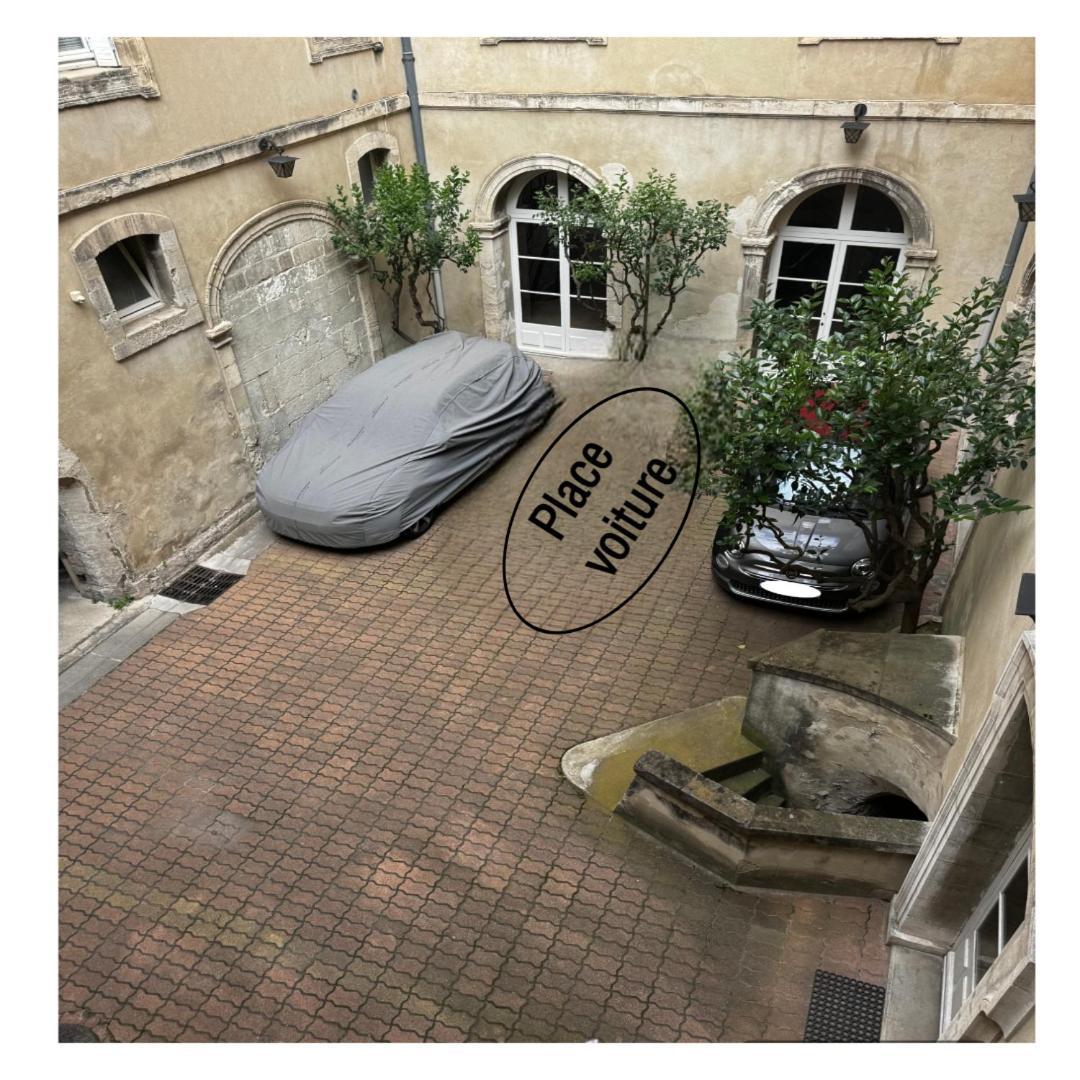 Appartement Les 2 arbres à Avignon Extérieur photo